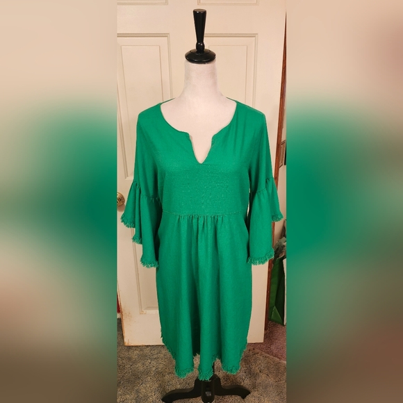 Umgee Dresses & Skirts - Kelly Green Bell Sleeve Dress